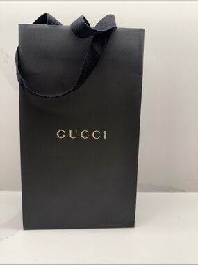 Authentic New Gucci Black Logo Shopping / Gift Bag